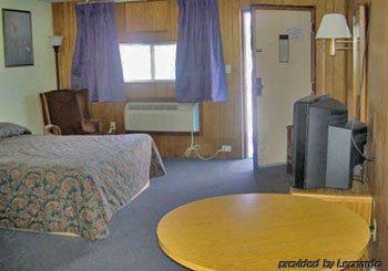 Star Motel Macomb Room photo