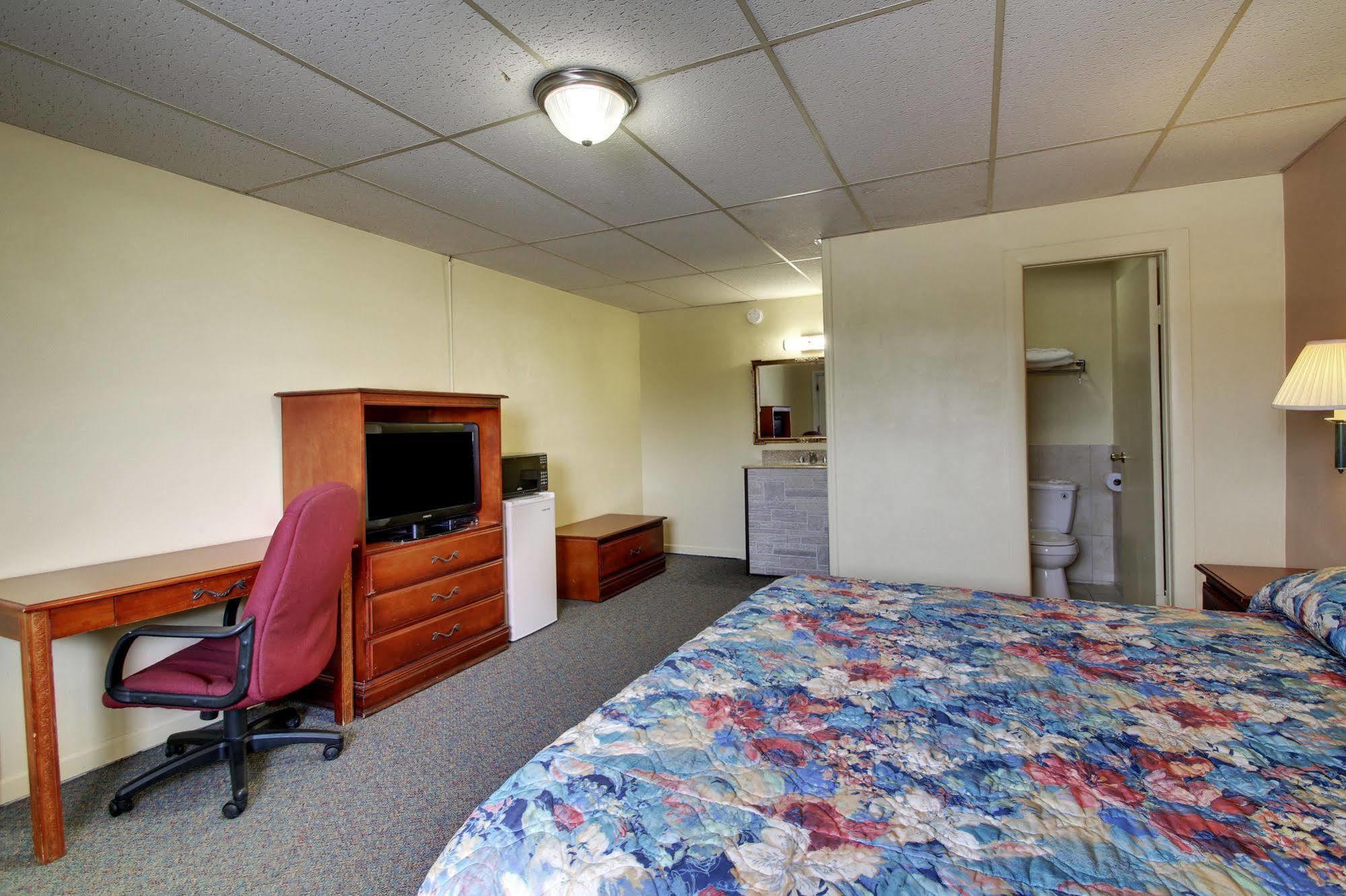 Star Motel Macomb Exterior photo